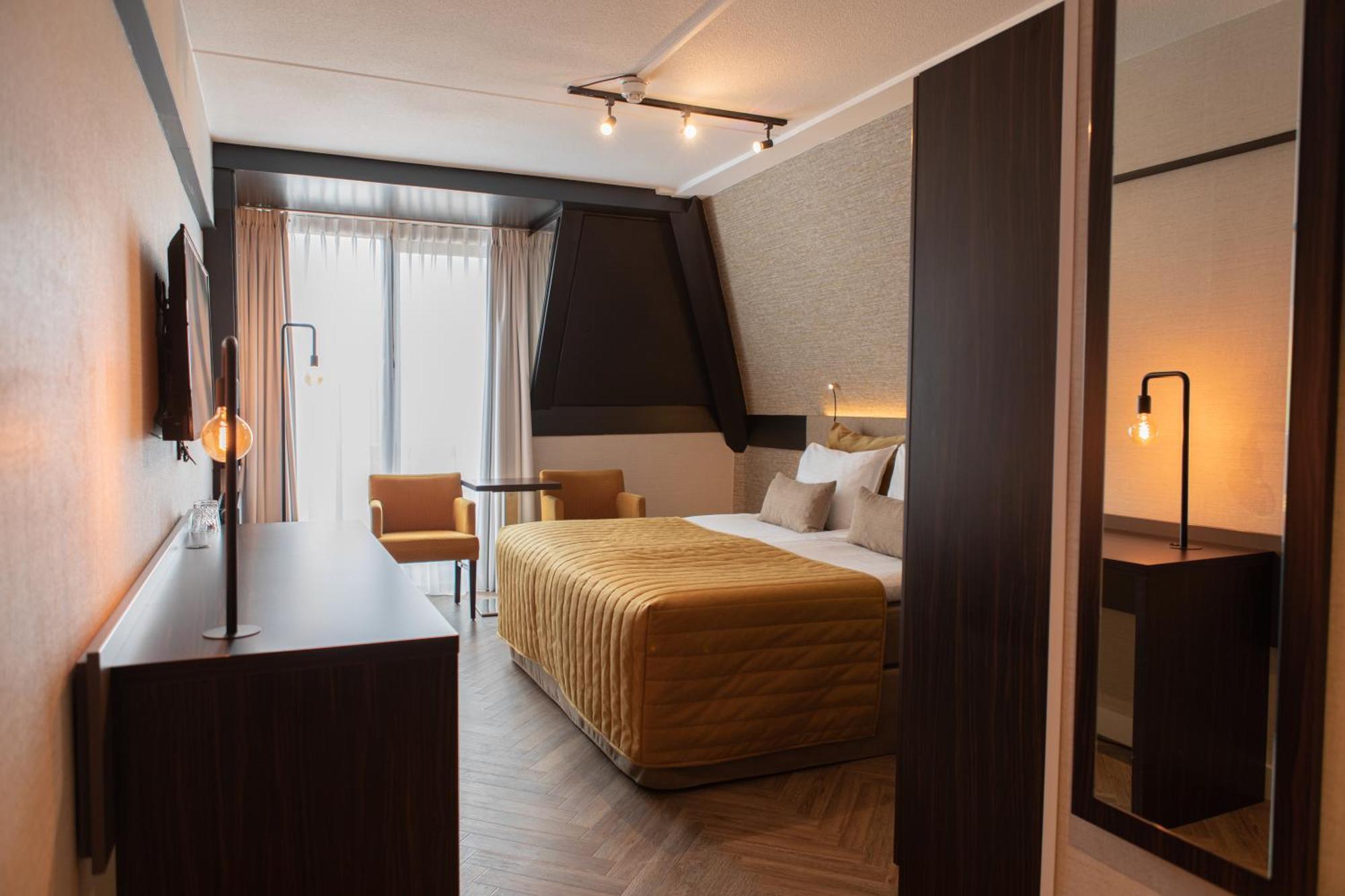 Grand Hotel Beatrix Den Helder Esterno foto